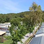 Кемпинг Mobil-home 35m² Avec Terrasse Pour 8 Personnes, Acces Handicape - Api-1-52-384